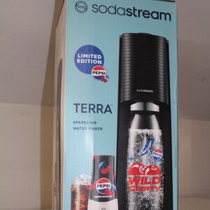 SodaStream TERRA Sparkling Water Soda Maker Limited Edition Cherry Pepsi Israel